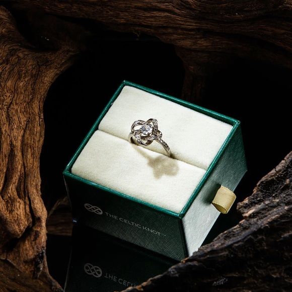 The Celtic Knot - 18k white gold ring, size 5 - Picture 5 of 10